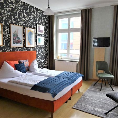 Hotel Pension Zur Faehrbruecke Stralsund Ngoại thất bức ảnh