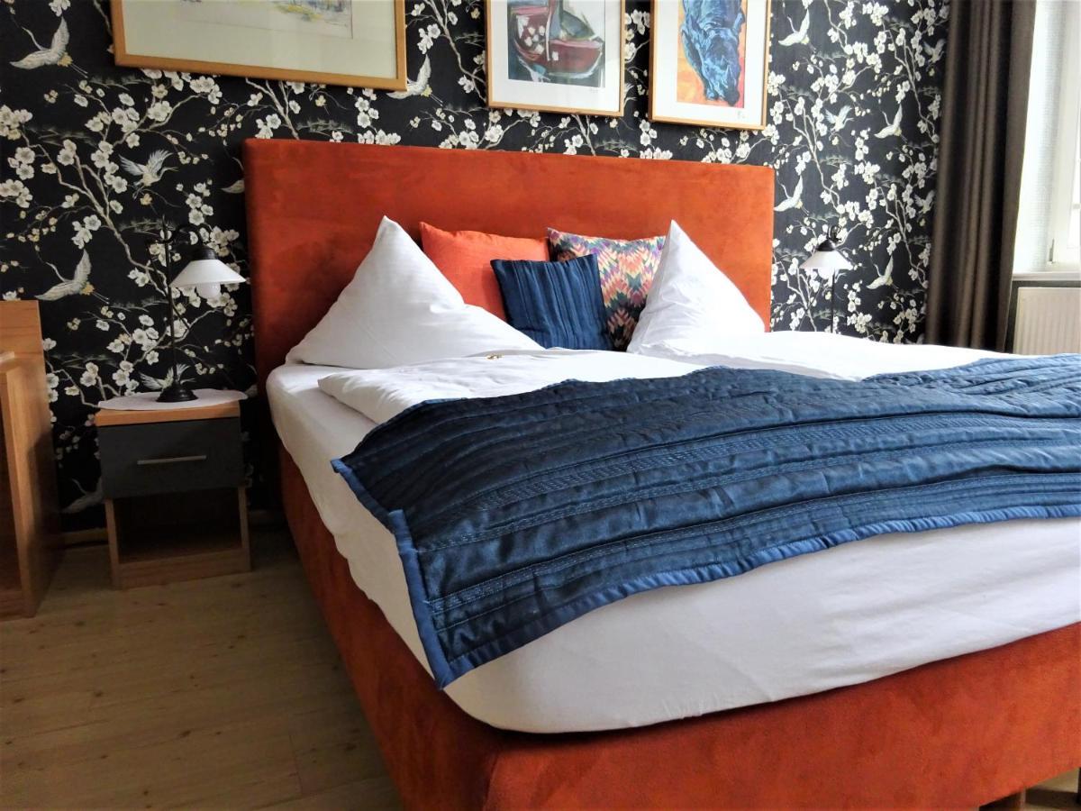 Hotel Pension Zur Faehrbruecke Stralsund Ngoại thất bức ảnh