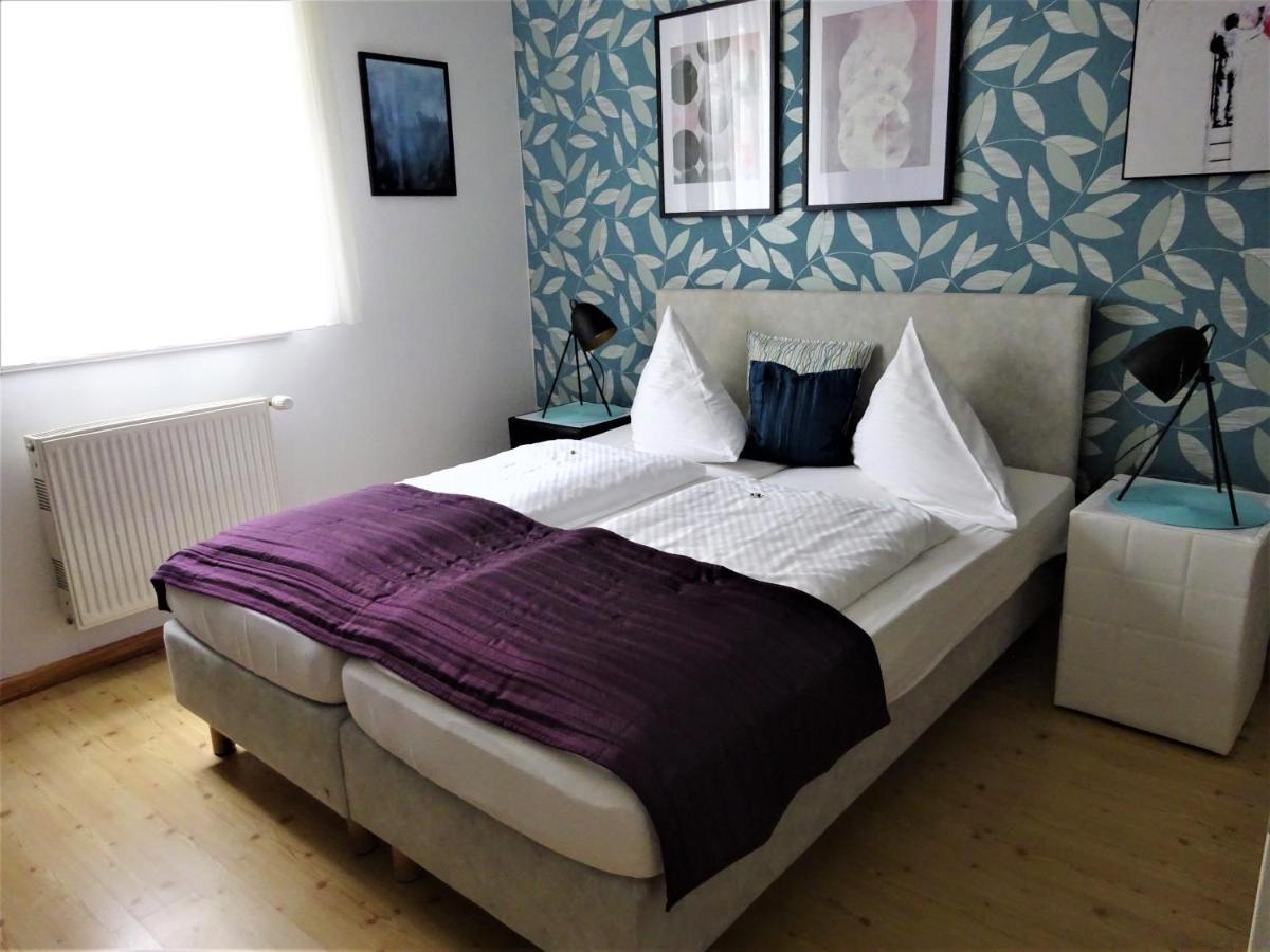 Hotel Pension Zur Faehrbruecke Stralsund Ngoại thất bức ảnh