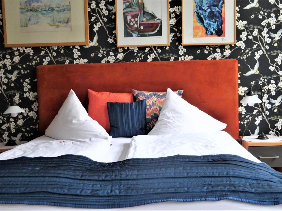 Hotel Pension Zur Faehrbruecke Stralsund Ngoại thất bức ảnh