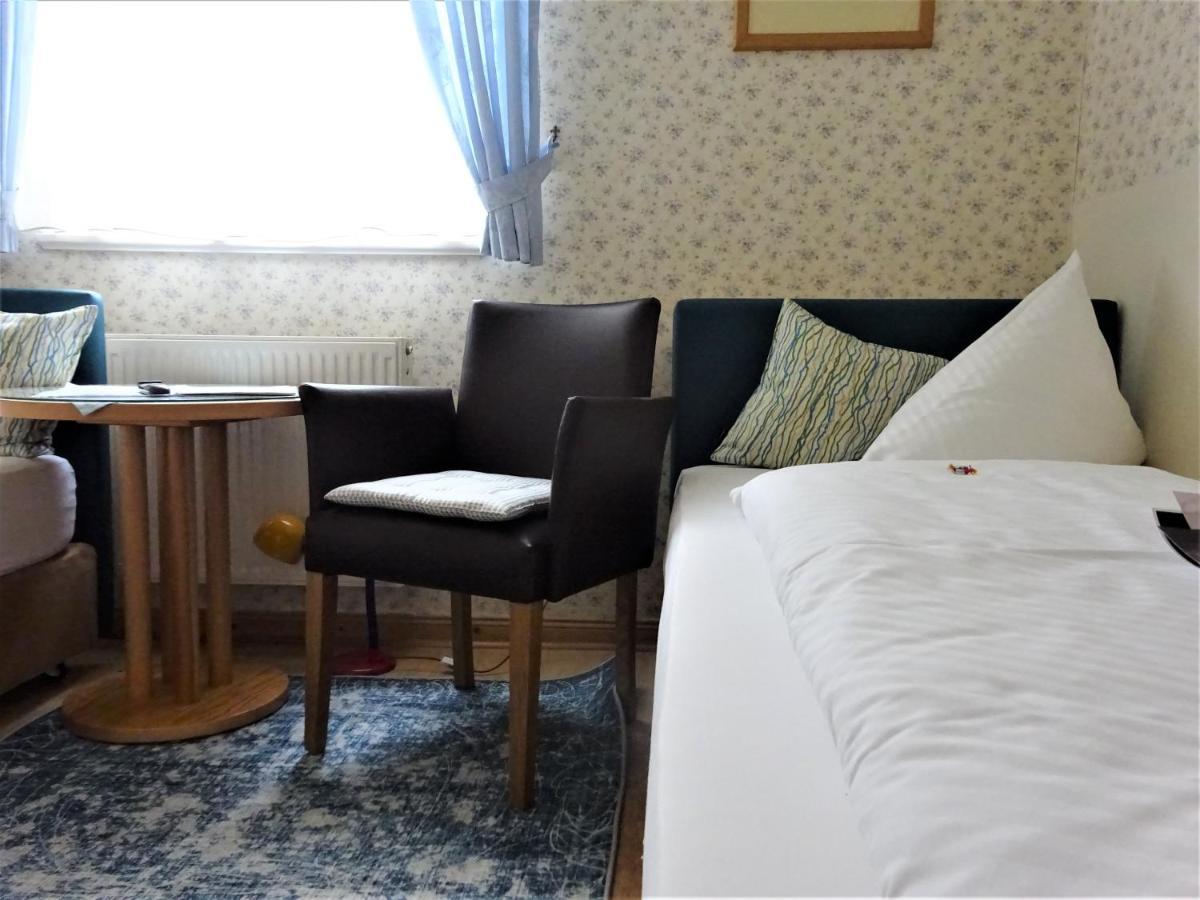 Hotel Pension Zur Faehrbruecke Stralsund Ngoại thất bức ảnh