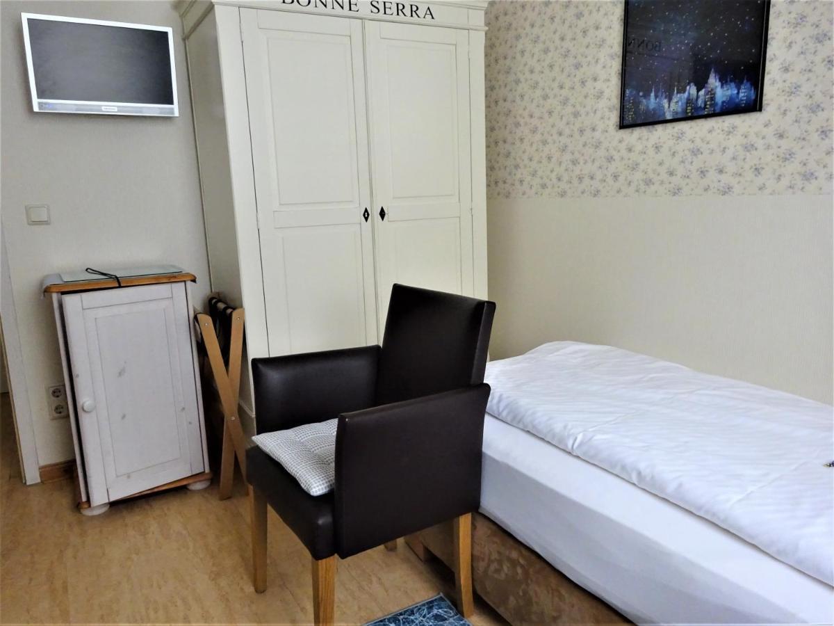 Hotel Pension Zur Faehrbruecke Stralsund Ngoại thất bức ảnh